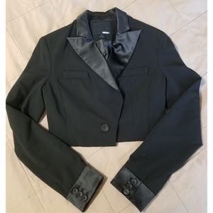 Forever21 Black Cropped Blazer / suit